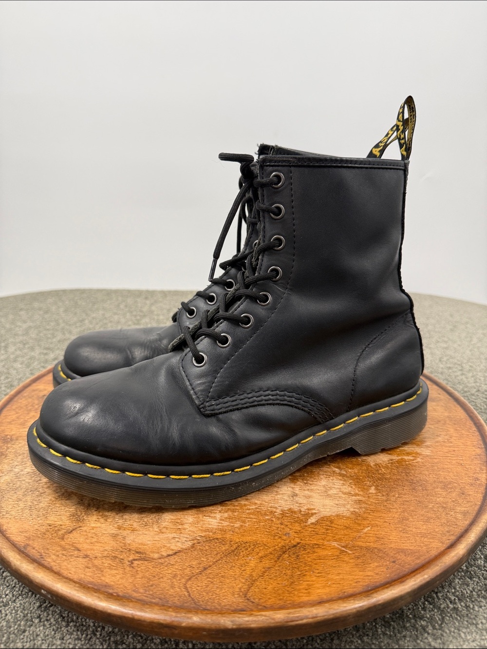 Dr Martens Boots Wm 10 Black Leather Lace-Up Combat 8 Eye AirWair DM Docs